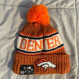 Denver Broncos Pom knit hat